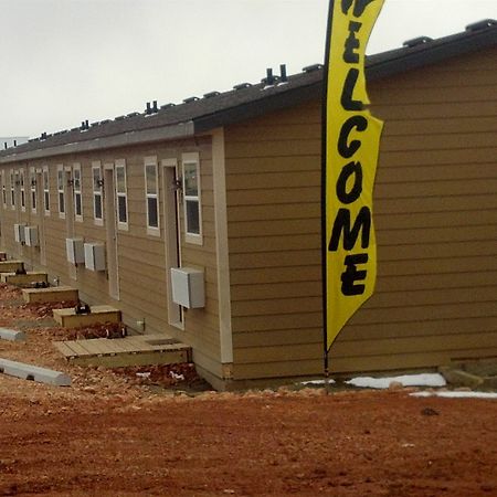 Telluride Lodge Watford City Exterior foto